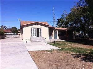 5th image of 17317 San Bernardino Ave