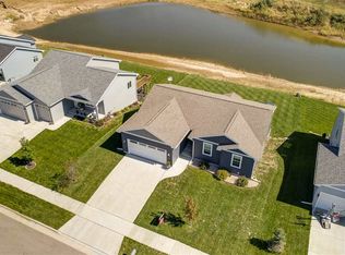 2025 Carl Ave, Stoughton, WI 53589
