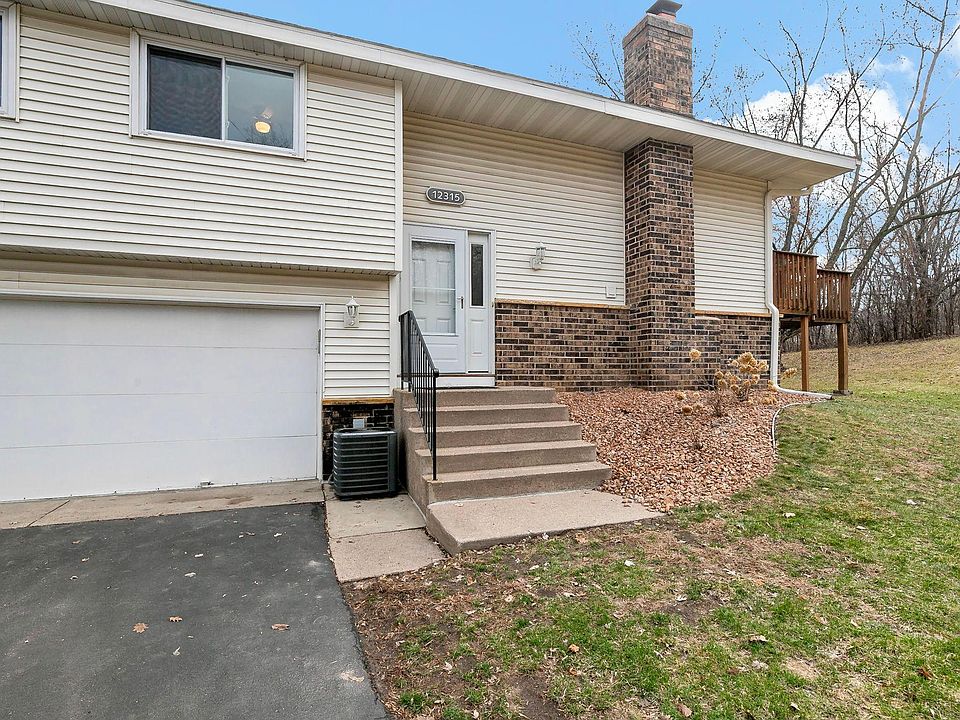 1st image of 12315 Oak Leaf Ct