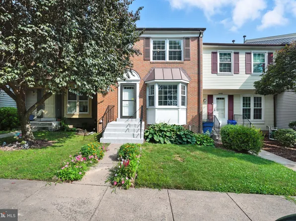 14432 Salisbury Plain Ct, Centreville, VA 20120