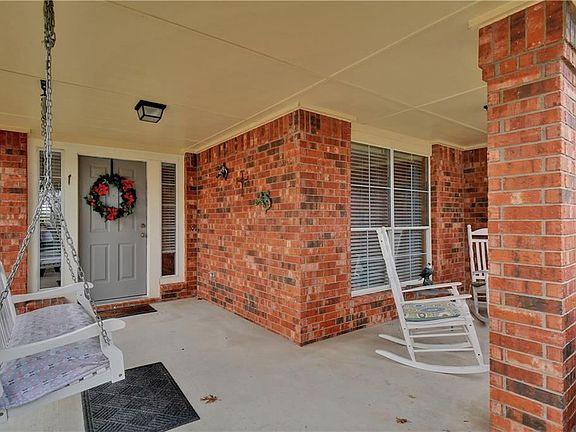 3rd image of 3225 Corrigan Ln