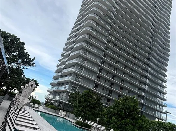 1400 Biscayne Blvd #2106, Miami, FL 33132