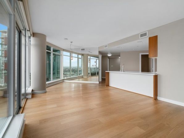2 bedroom rental in Vancouver — photo 8