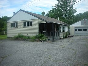 2nd image of 249 Old Belgrade Rd