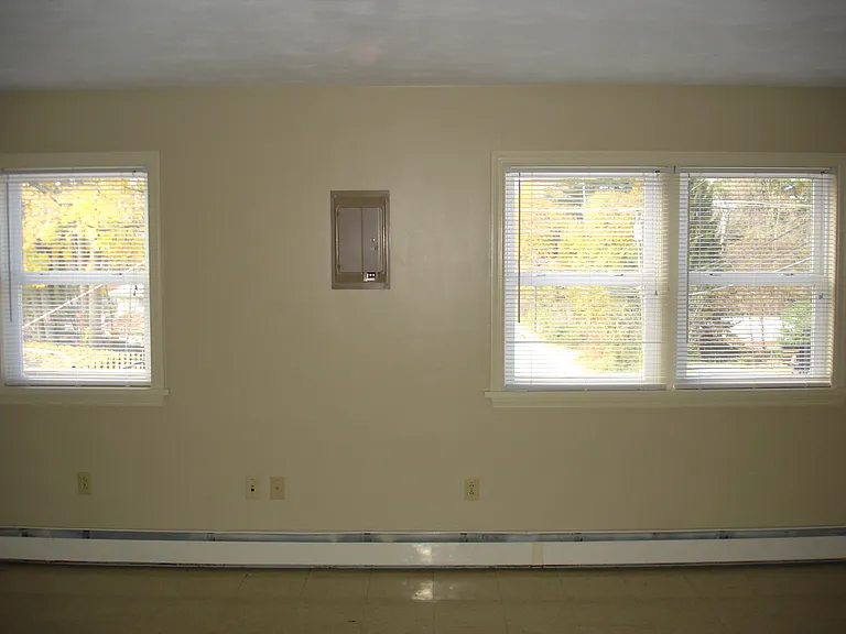 622 W Cherry Ln #1 — Photo 3