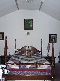 5th image of 1810 Bowen Ave