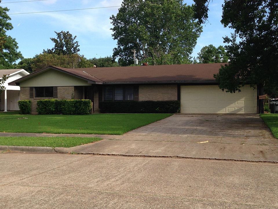 Front of house