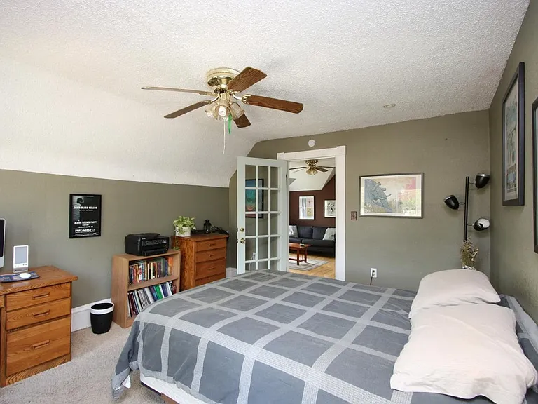 3507 E. 39th St — Photo 9