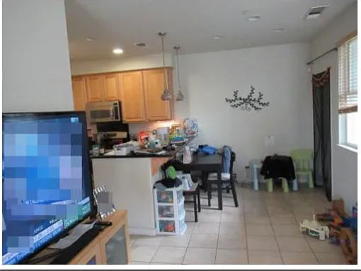 941 Alegre Pl — Photo 10