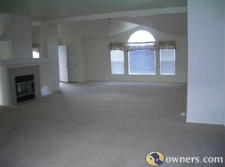 1660 Kittyhawk Dr, Pahrump, NV 89060