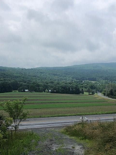 2nd image of 5946 N Vine Valley Rd