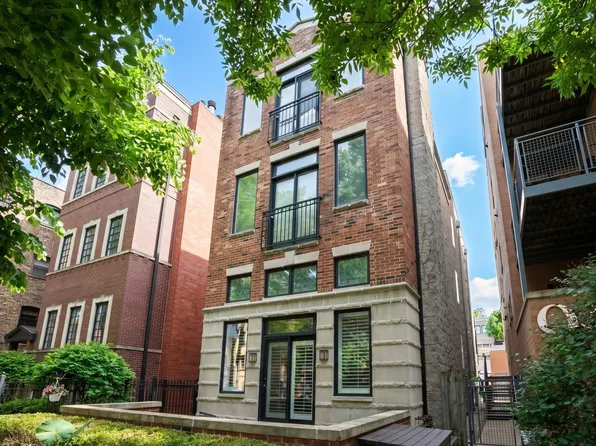 929 W George St #3, Chicago, IL 60657