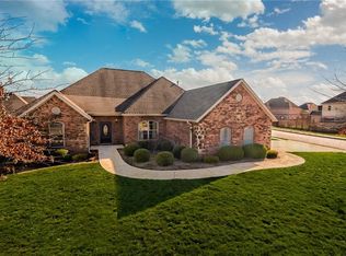 1041 Pheasant Run, Bentonville, AR 72713