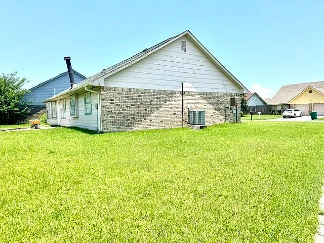 768 Lasalle Dr — Photo 18