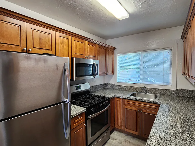 728 W 1st Ave #111 — Photo 8
