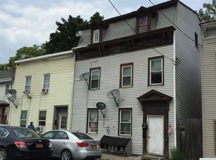 310 Columbia St, Hudson, NY 12534