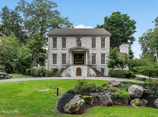 647 Kenesaw Ave, Knoxville, TN 37919