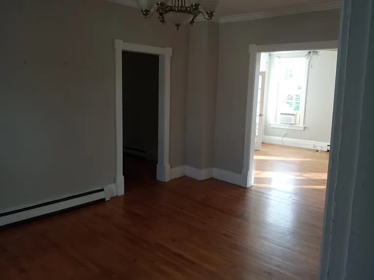 209 Pine St #2 — Photo 5