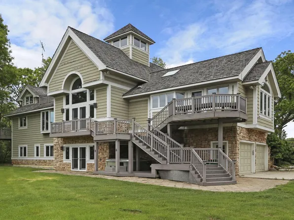 2842 Moelter DRIVE, Lake Geneva, WI 53147