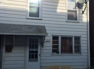 947 1/2 Oak St, Allentown, PA 18102