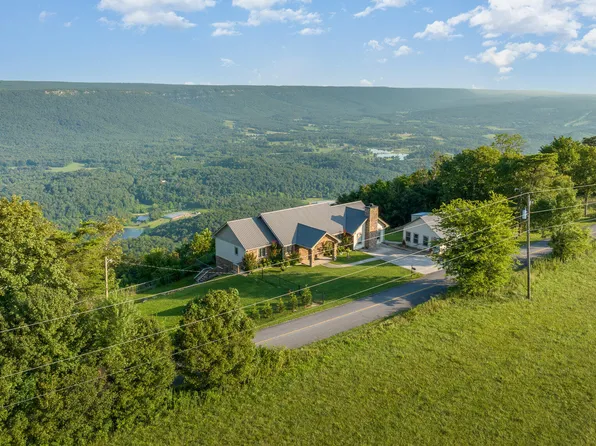 1043 Sunset Dr, Rising Fawn, GA 30738