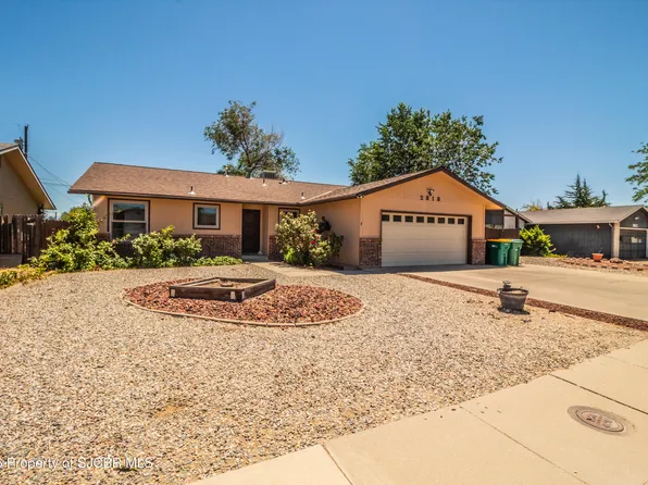 2313 E 18th St, Farmington, NM 87401