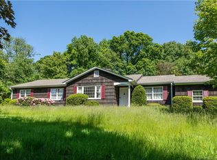 82 Cali Dr, Shelton, CT 06484