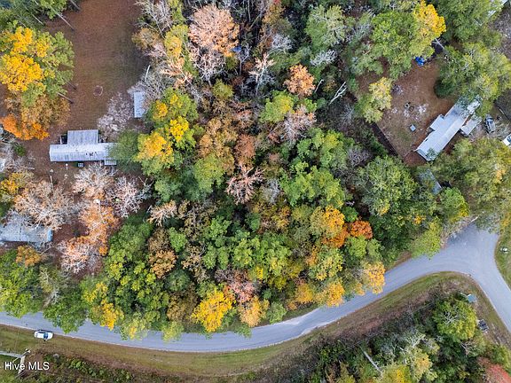 5th image of 520 Creekview Lane