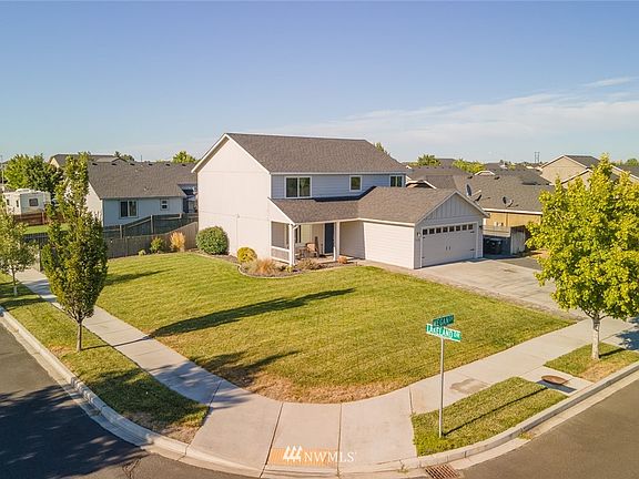 2nd image of 1330 E Megan Drive