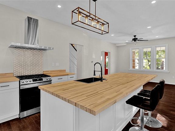 5th image of 73 N Bryant Ave
