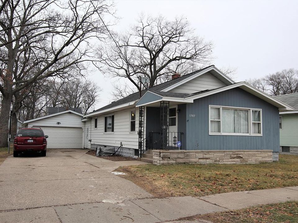 1st image of 1282 E Forest Ave