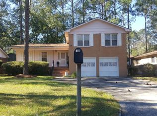 8 Hal Cir, Valdosta, GA 31601