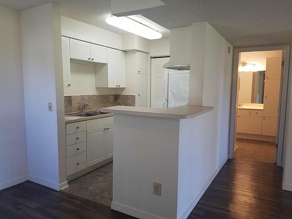 Kitchen & hall to bathroom