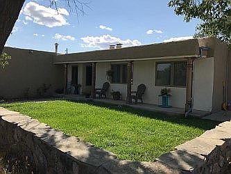 Front yard & Portal