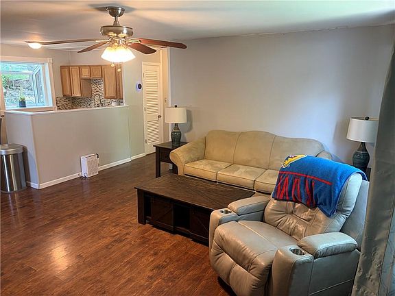 5th image of 4515 N Troost Ave