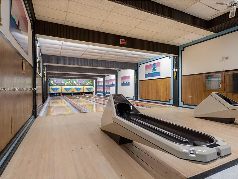 2861 Leonard Dr #F503 — Photo 33