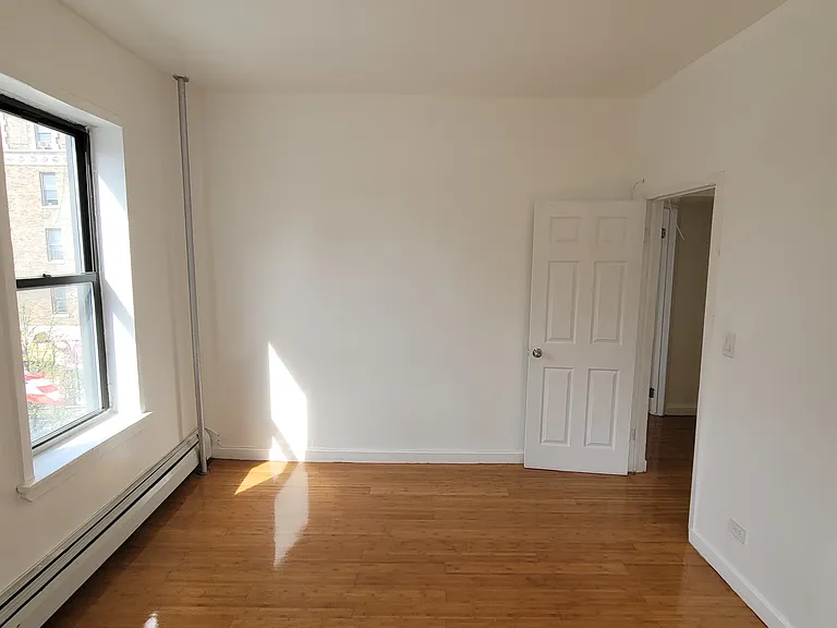 2295 Grand Concourse #F3 — Photo 13