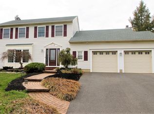 75 Village Dr E, Trenton, NJ 08620
