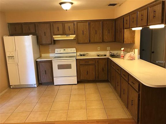 2nd image of 4700 Cartegena Ct