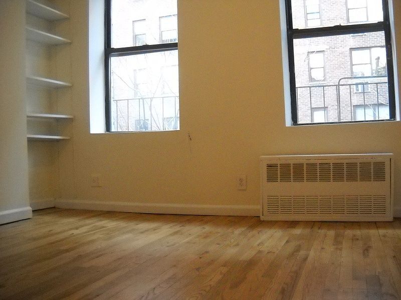 2nd image of 406 E 64th St APT 2