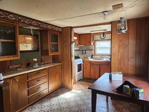 4th image of 2369 W Northland Dr
