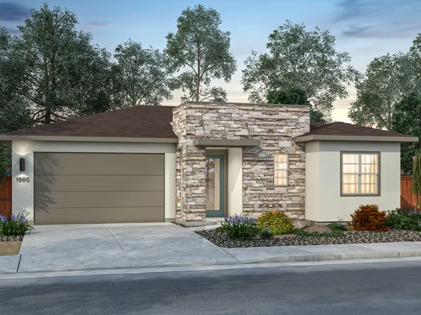 275 Pilot Peak Dr, Carson City, NV 89701