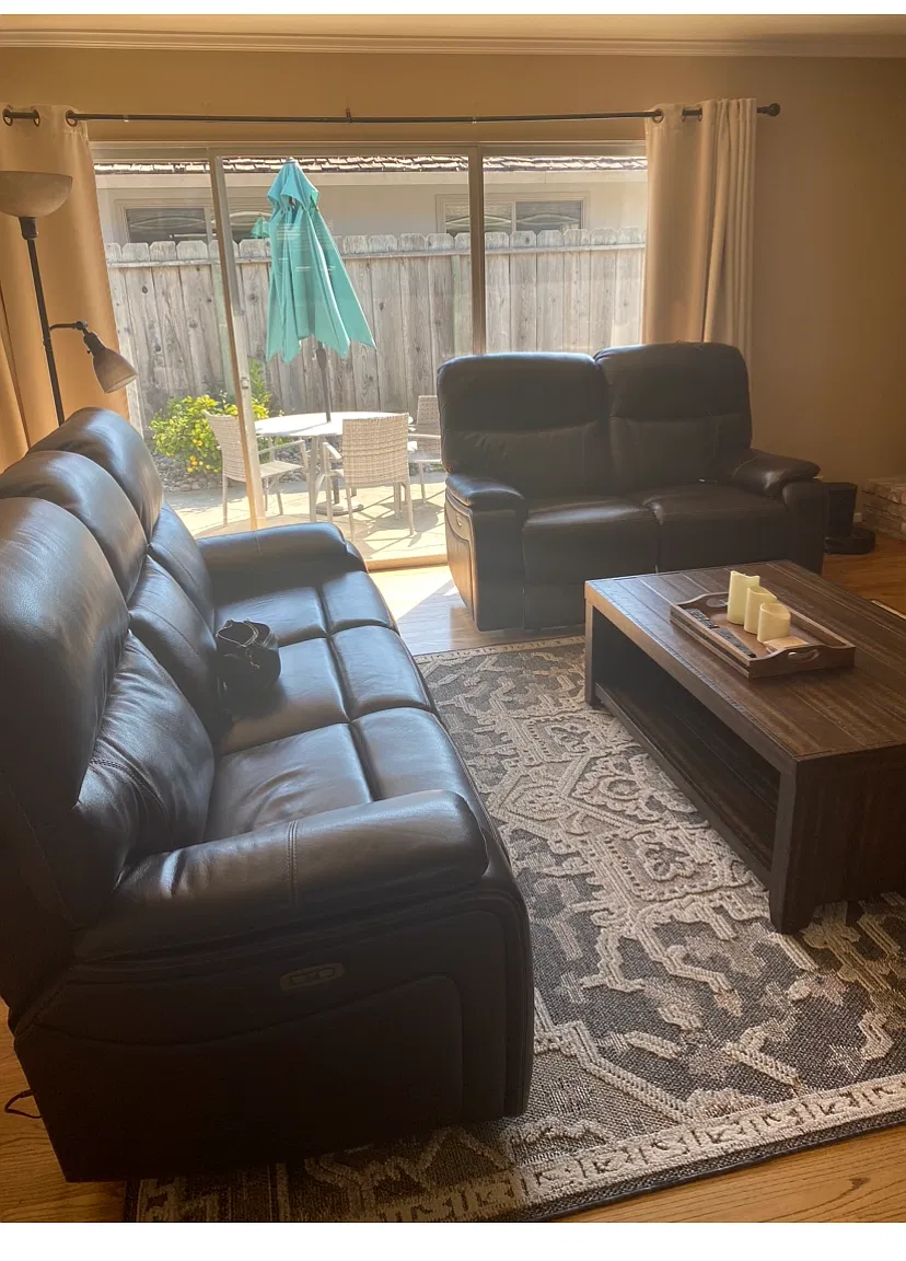 4 bed, 1614 sqft, $4,000 — Photo 1