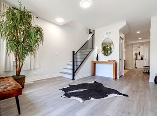 (Undisclosed Address), Berwyn, IL 60402
