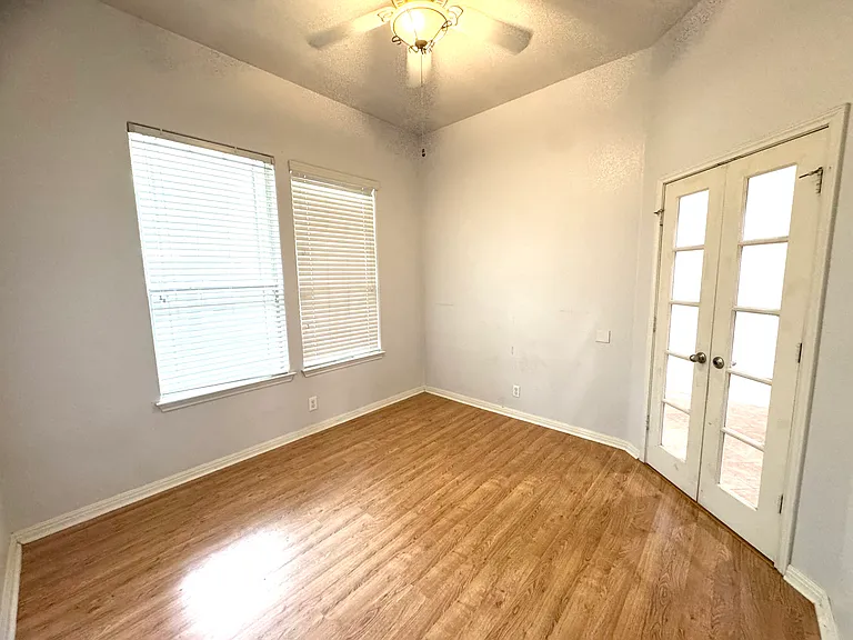 5407 Evans Ave — Photo 14