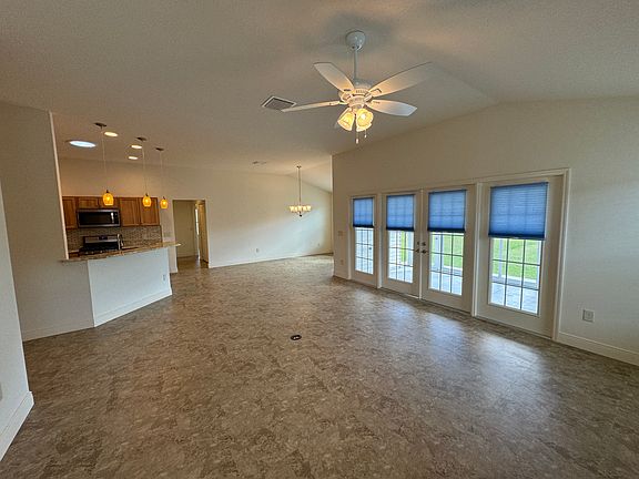 4th image of 2880 Trumpet Vine Pl