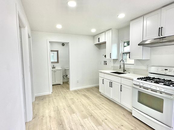2nd image of 14342 Horst Ave #3