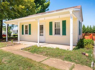 604 15th St, Grottoes, VA 24441