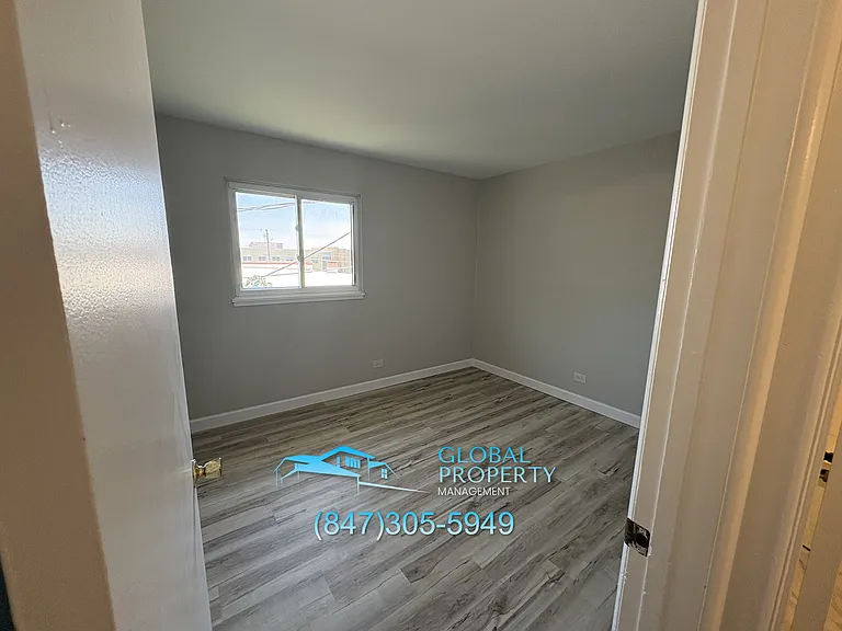 267 E Grand Ave #H — Photo 21