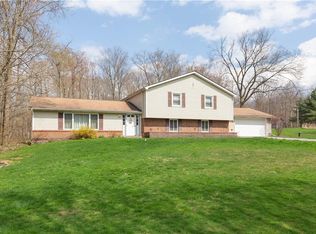 13047 Stanfield Dr, Chardon, OH 44024